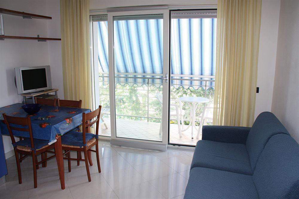 Residence Moderno Lido Di Savio Eksteriør billede