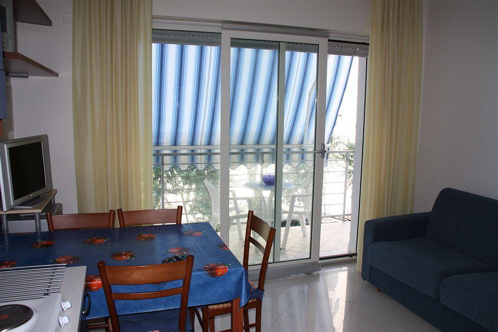 Residence Moderno Lido Di Savio Eksteriør billede