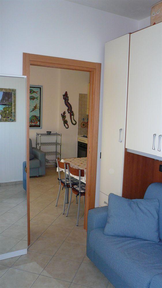 Residence Moderno Lido Di Savio Eksteriør billede