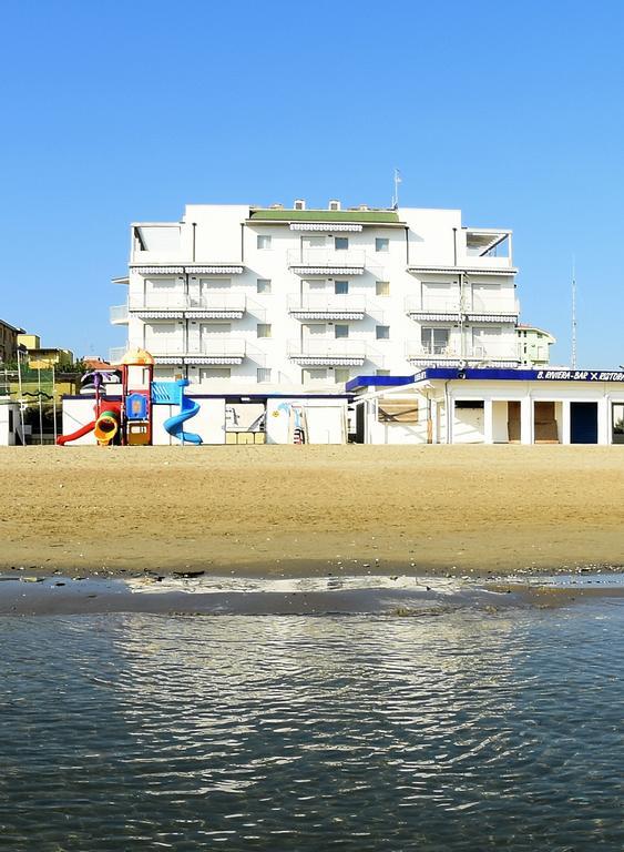 Residence Moderno Lido Di Savio Eksteriør billede