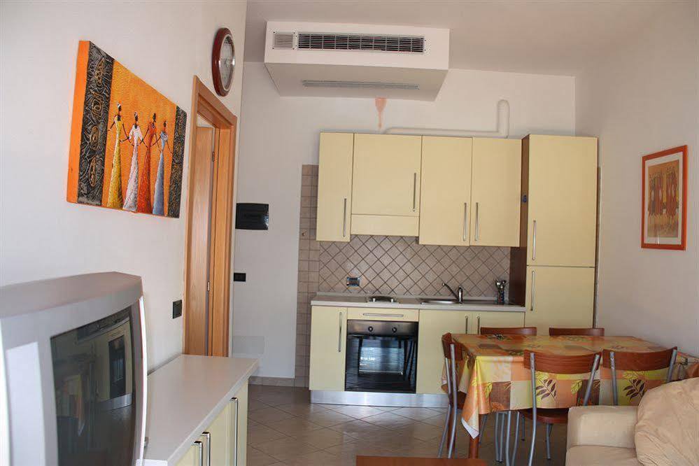 Residence Moderno Lido Di Savio Eksteriør billede